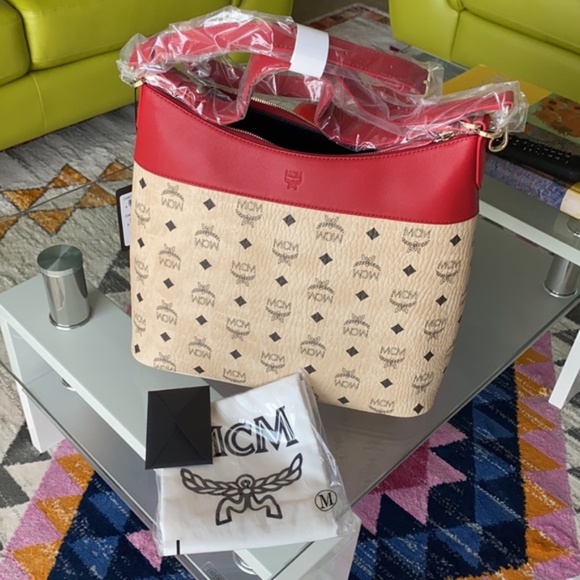 MCM Medium Shopper Bag - Picture 7 of 10